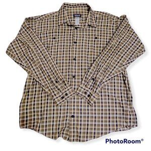 Patagonia Men's Organic Cotton Plaid Beige Button Up Shirt - L
